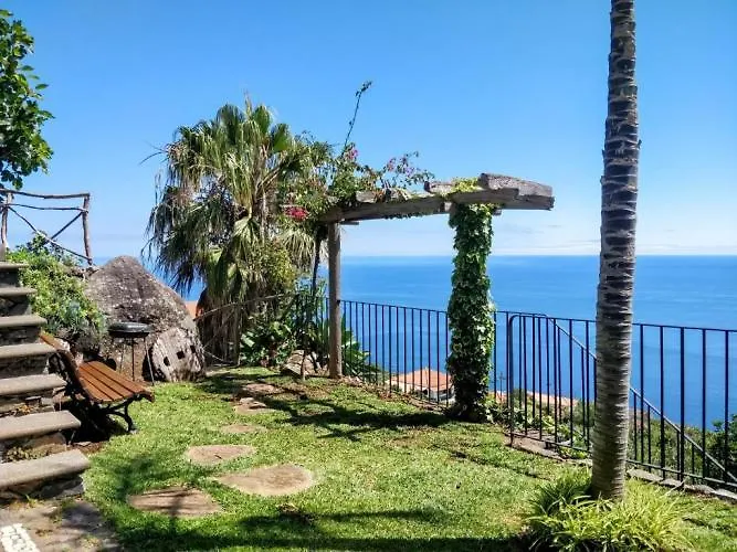 Gasthof Hotel Calhau Grande Arco da Calheta